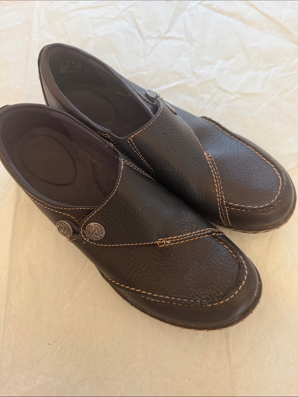 Clarks Women's Dark Brown Leather Slip-On Loafers